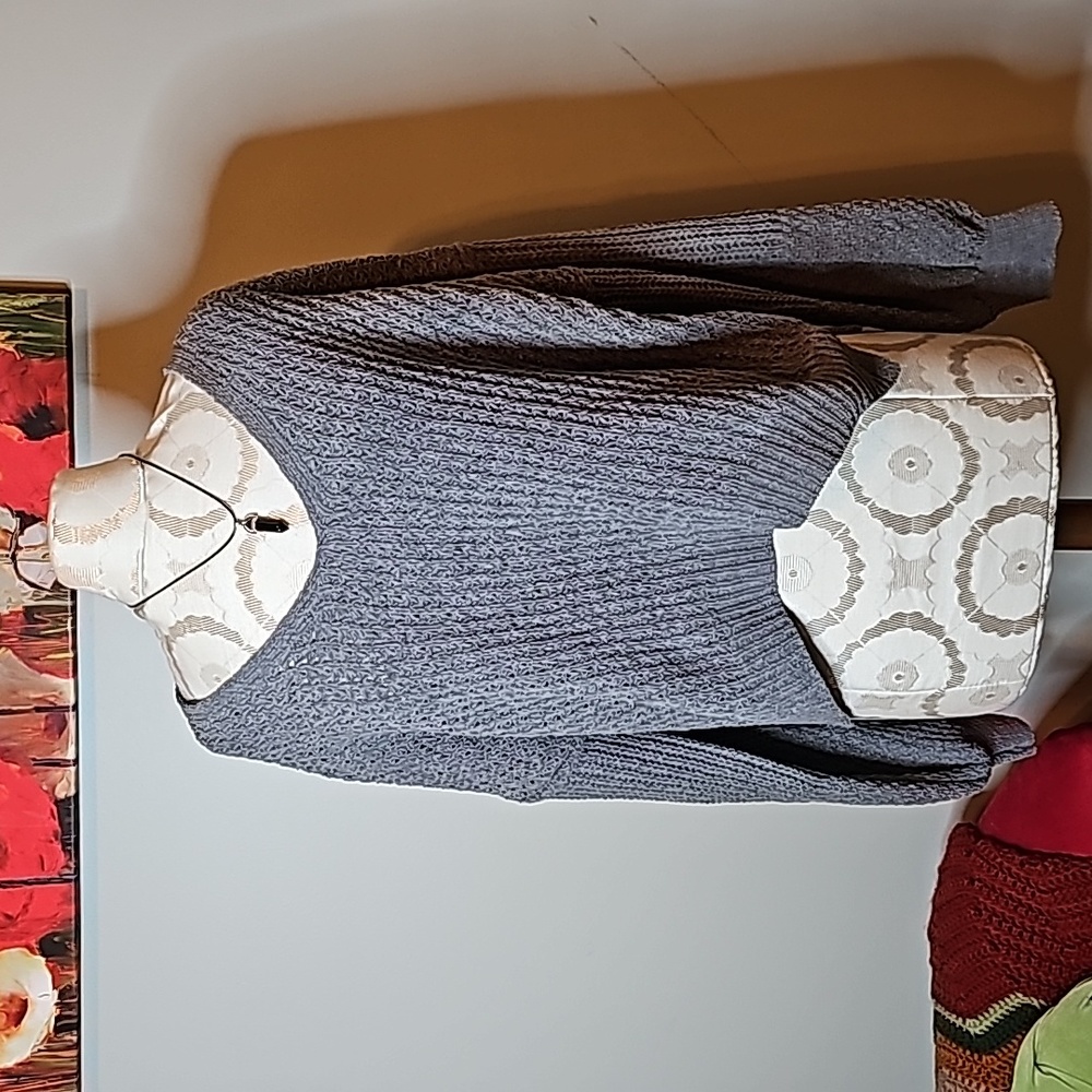 Crop top knitted sweater